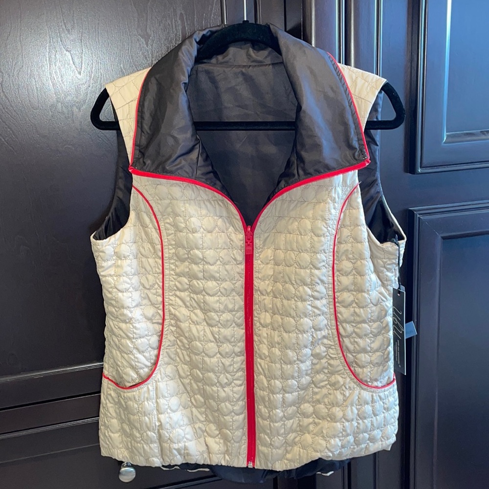 NWT UBU Reversible Vest Sand/Black